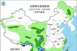 一场伤两人？卢克-肖半场伤退，万-比萨卡登场